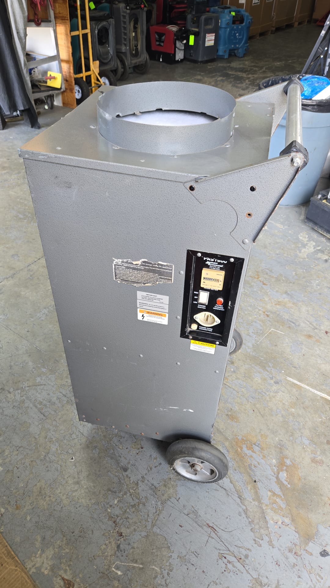 USED PAS 1800 ABATEMENT TECHNOLOGIES AIR SCRUBBER / AS IS